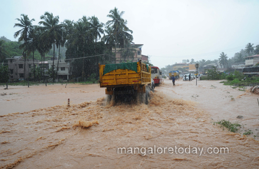 heavy rain in mangalore